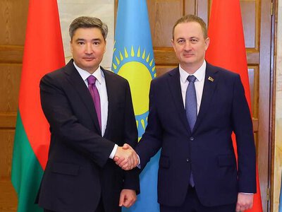 ПРЕМЬЕР-МИНИСТР КАЗАХСТАНА ОЛЖАС БЕКТЕНОВ С ОФИЦИАЛЬНЫМ ВИЗИТОМ ПОСЕТИЛ МИНСК