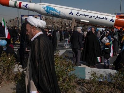 Иран усиленно готовится к возобновлению атак США, переговоры напрасны, — Reuters