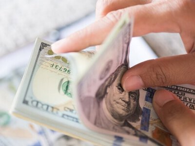 Курс валют на 3-4 октября 2026: сколько стоит доллар, евро и злотый?