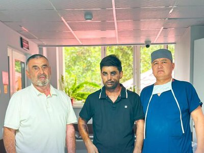 АУЫР ЖАРАҚАТ АЛҒАН ТӘЖІКСТАНДЫҚ АЗАМАТТЫ ШЫМКЕНТТІК ДӘРІГЕРЛЕР АМАН АЛЫП ҚАЛДЫ