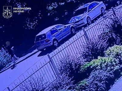 Пенсионеры отдали миллионы «на проверку СБУ»: в Киеве будут судить двух курьеров