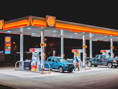 Цена на нефть изменилась после сигнала о возможном решительном шаге Европы