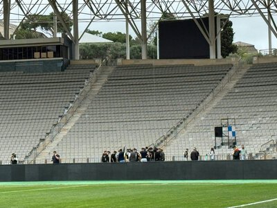 “Fənərbağça” simpatizanları Bakıda iş başında - FOTO