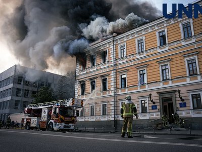 Посольства могут эвакуировать из Киева во Львов или Польшу — СМИ назвали условие