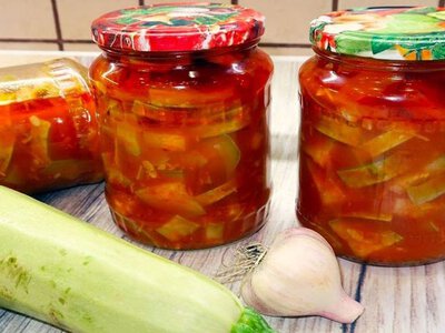 Эту закрутку будете готовить каждый год: рецепт «Тещиного языка» из кабачков