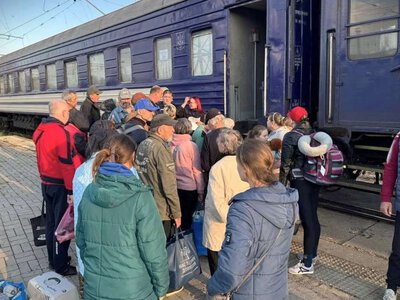 41 эвакуированного из Донецкой области доставили в более безопасные регионы Украины