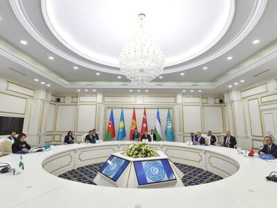  Казахстан предложил создать сетевой медицинский университет тюркских государств 
