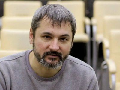 Экс-директор Молодого театра Белоус, подозреваемый в сексуальном насилии в отношении студенток, вышел из СИЗО - адвокаты