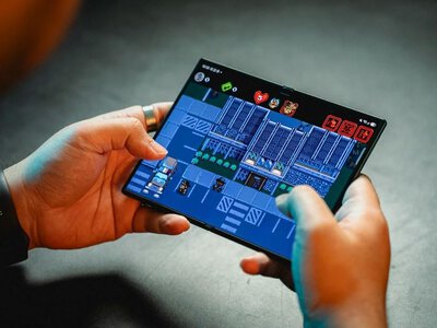 Стоит ли отказаться от планшета ради складного телефона: все плюсы и минусы