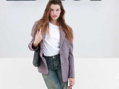 18-річна донька Мілли Йовович з’явилася на показі Dior без яскравого макіяжу (фото)