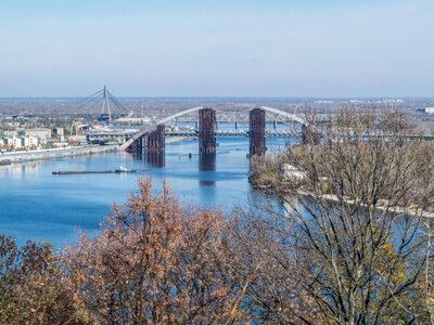 В Киеве изменили правила движения по мостам во время воздушных тревог