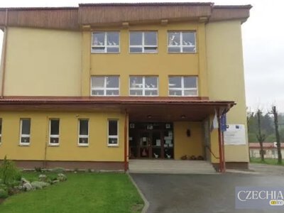 У Словаччині померла друга учениця, поранена під час нападу у школі