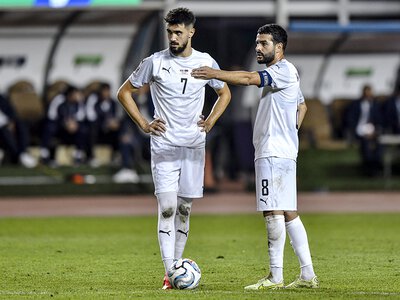 Millimizin hücumçuları qol vurmağa niyə can çəkir?