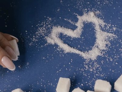 Скільки цукру можна їсти на день: чому «норма» менша, ніж здається