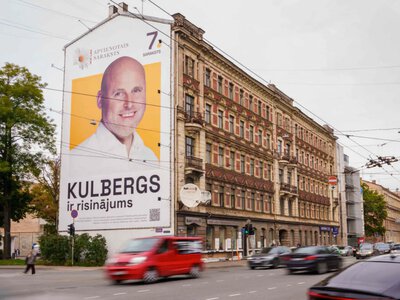 Партия премьер-министра Латвии, активного сторонника Украины, получает рекордную поддержку на выборах — экзитпол