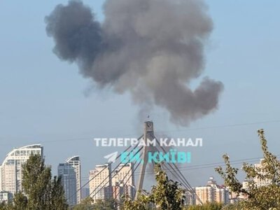 В Киеве дрон во второй раз атаковал Северный мост (ВИДЕО)