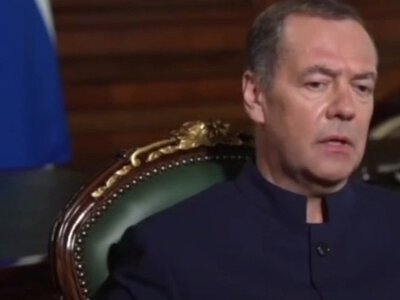 Медведев назвал три условия России для завершения войны