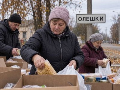 Гуманитарный десант в воздухе: Силы обороны повторно доставили 4 тонны помощи в оккупированные Олешки