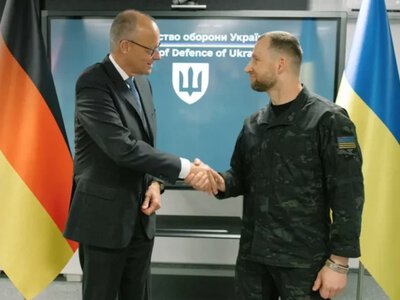 Германия и Украина подписали пять документов в сфере обороны: среди них — соглашения об IRIS-T, радарах и дронах