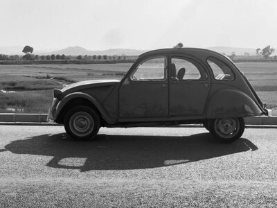 Citroen хоче повернути легендарний 2CV як електрокар дешевше 15 тисяч євро