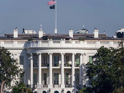 Белый дом США также уже следит за возможной чумой в России и оценивает варианты действий — Axios