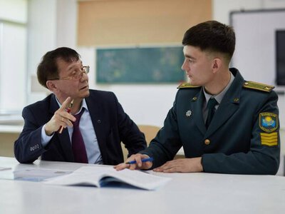 День учителя: школа будущих офицеров правопорядка начинается с преподавателя