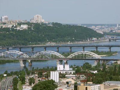 Удары РФ по мостам в Киеве будут бить по кошельку из-за усложненной логистики