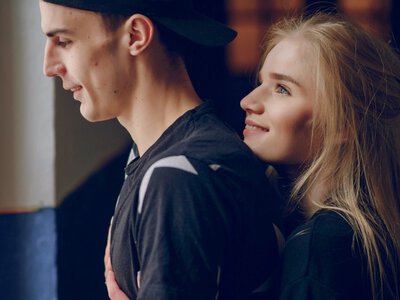 4 имени мужчин, с которыми всегда чувствуешь себя, как за каменной стеной