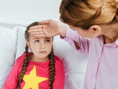 Всемирный день борьбы с менингитом: что важно знать об инфекции и защите от нее