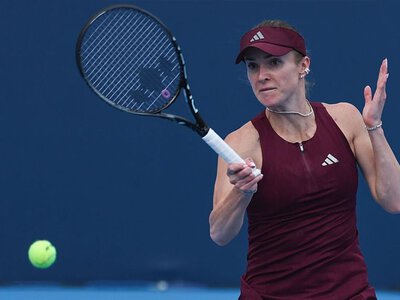 Свитолина сломила сопротивление Саккари и вышла в 1/8 финала турнира в Пекине