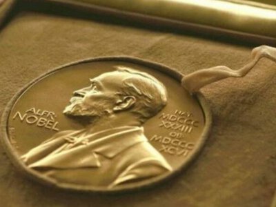 Нобелевскую премию по медицине присудили трём учёным: они открыли способ изучать работу мозга с помощью света
