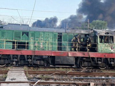 Поезда остановятся? Украина почти исчерпала резерв локомотивов из-за ударов РФ
