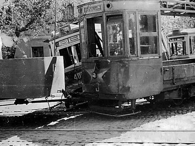 В Николаеве во времена СССР столкнулись два трамвая: историческое фото