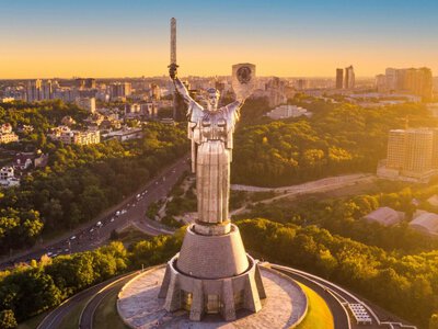 Киевляне начали выезжать из города из-за постоянных российских атак