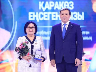 Педагог, посвятившая 37 лет работе в сфере образования, награждена орденом «Құрмет»