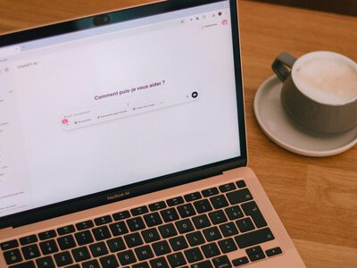 ChatGPT следует по стопам конкурентов, добавляя наиболее неприятную функцию