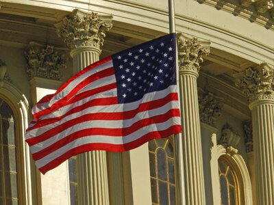 США готовят санкции без предупреждения: кто рискует из-за связей с Ираном