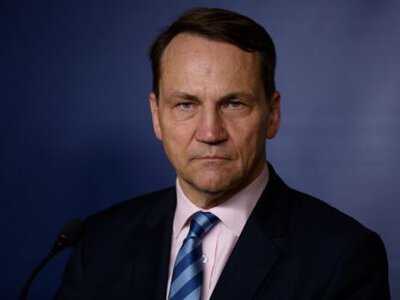 Сикорский объяснил, когда НАТО может применить статью 5 против России