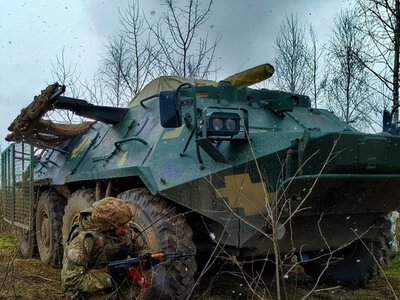 Танки или БТР со взрывчаткой, прорывающие позиции: Бельбас спрогнозировал будущее передовой