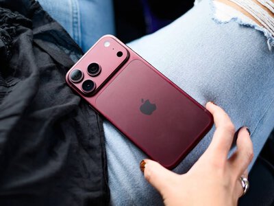 У iPhone 18 Pro обнаружили новые случаи изменения цвета корпуса