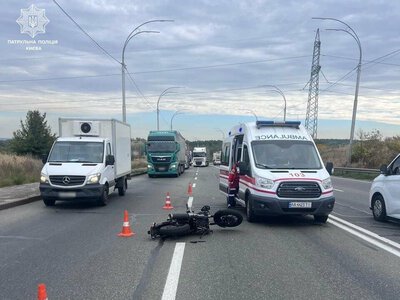 Киев стоит в пробке из-за ДТП: где именно усложнено движение