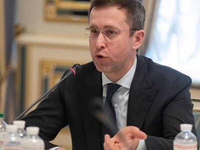 Правительство сократит более 4 тысяч вакансий и пятую часть заместителей министров, – Корецкий