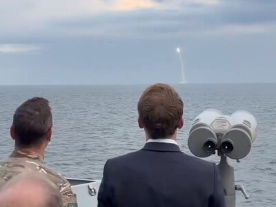 Франция впервые за три года запустила баллистическую ракету M51: Макрон показал кадры