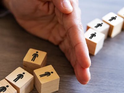 В Украине начнутся сокращения в госорганах, заместителей у министров станет меньше на 20%