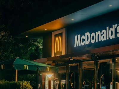 На McDonald's подали в суд из-за ИИ: дело в ценах