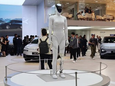  Китайская XPeng привлекла более $900 млн на развитие гуманоидных роботов и Physical AI 