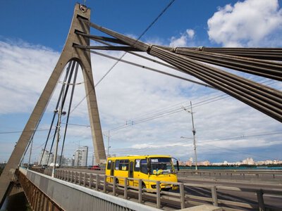  В Киеве восстановили поврежденный врагом участок Северного моста 