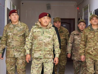  Министр обороны проверил воинские подразделения Акмолинского гарнизона 