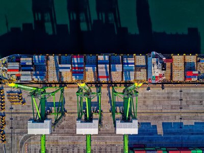 Південна Корея відправила до Росії 176 тисяч тонн пального, частину вантажів перевозили підсанкційні танкери