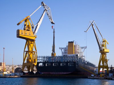 Южная Корея отвергла обвинения в экспорте нефти в Россию
